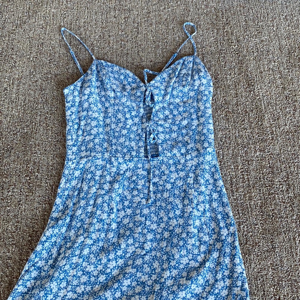 REFORMATION blue floral mini key hole dress